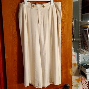 Who What Wear Sz 16 Wide Leg Crop High Rise Pant Cream Colored